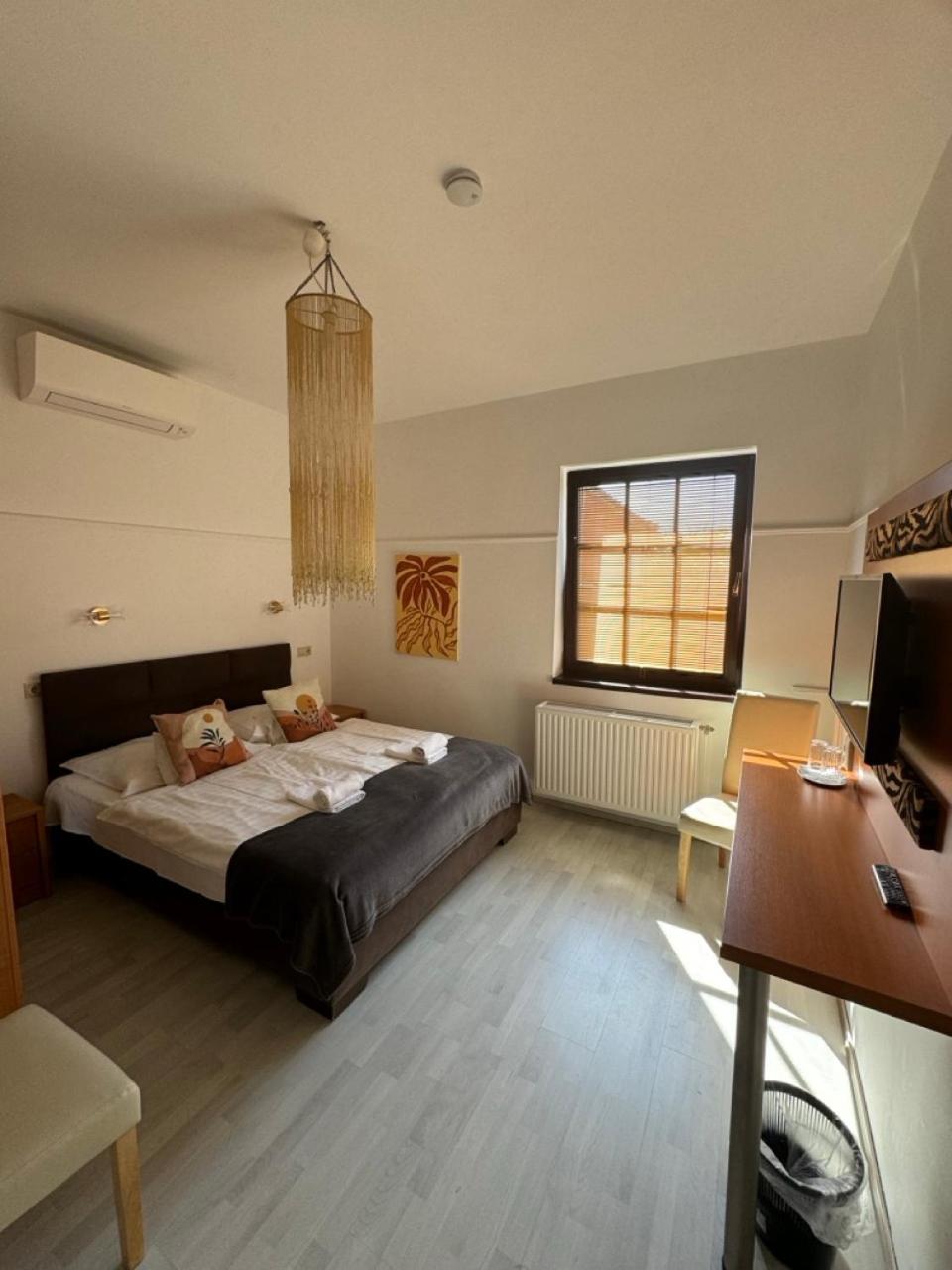 Pension Nest - Family Apartman Mosonmagyarovar Exterior photo
